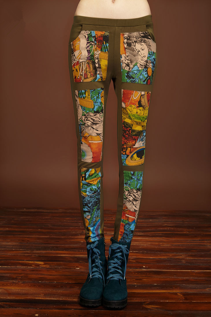 Female Graffiti patch tight trousers - Click Image to Close